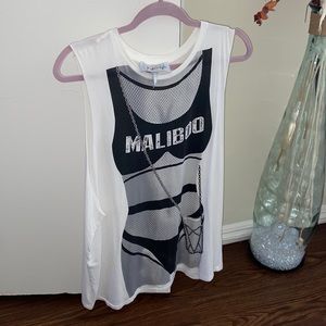 Kendall and Kylie tee